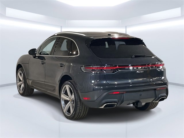 New 2026 Porsche Macan image 3