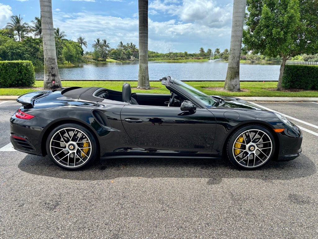Used 2017 Porsche 911 Turbo AWD/4WD image 6