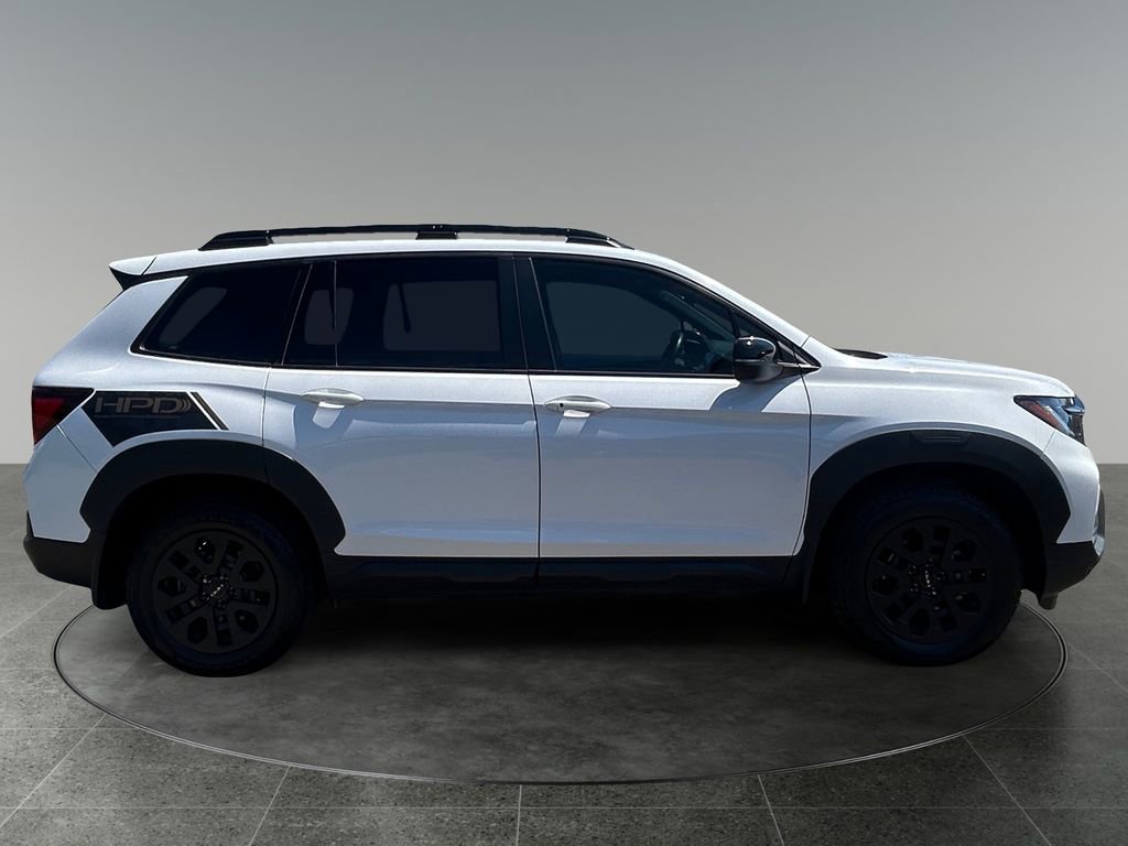 Used 2023 Honda Passport TrailSport image 10