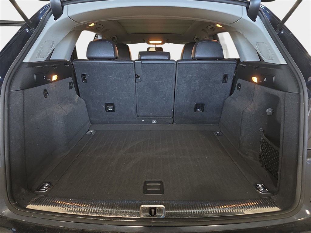 Used 2017 Audi Q5 2.0T Premium Plus w/ Technology Package image 29