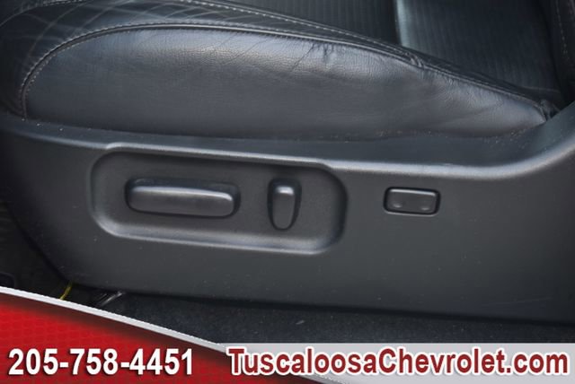 Used 2022 Toyota Tacoma Limited image 21