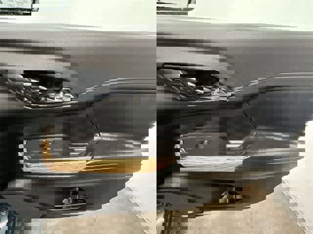 Used 2019 GMC Acadia Denali w/ Technology Package image 25