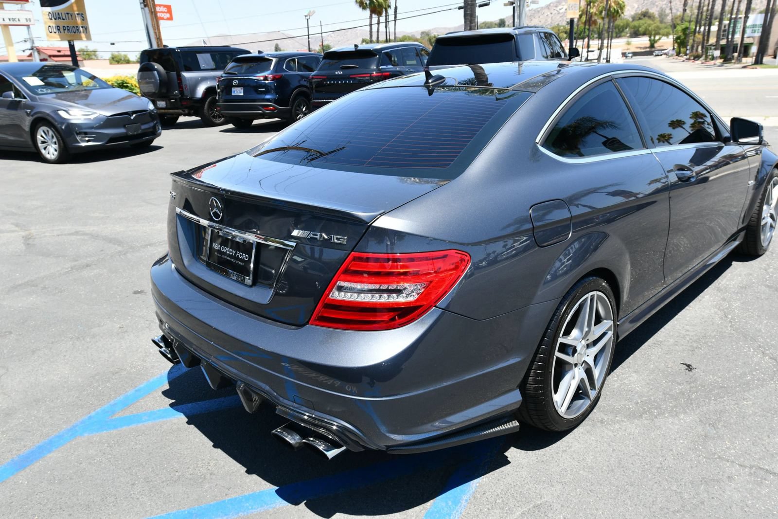 Used 2012 Mercedes-Benz C 63 AMG Coupe w/ Comand 6-disc Pkg image 11