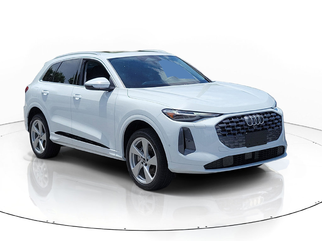 New 2026 Audi Q5 Premium Plus AWD/4WD image 1
