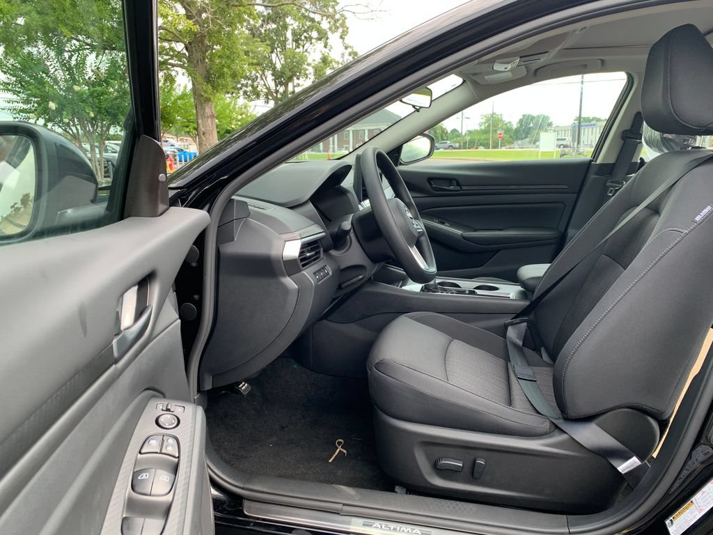 New 2026 Nissan Altima 2.5 SV w/ SV Special Edition Package FWD image 20