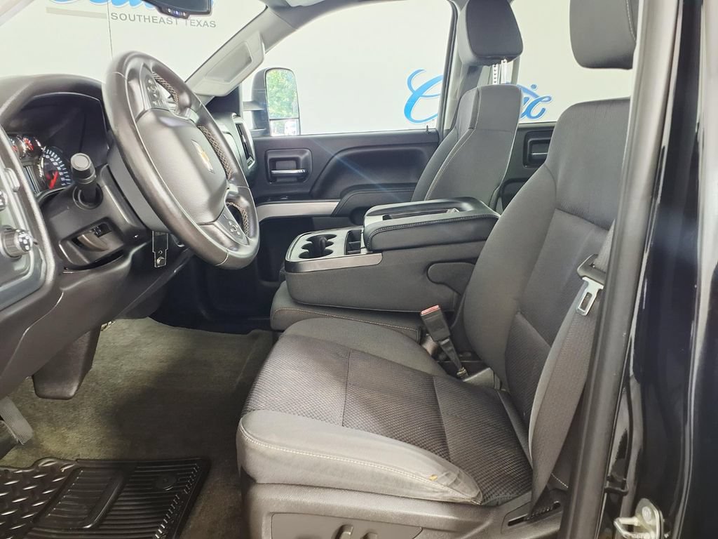 Used 2015 Chevrolet Silverado 2500 LT AWD/4WD image 14