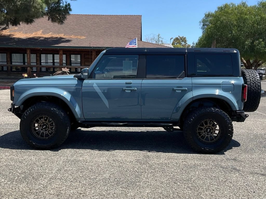 Used 2023 Ford Bronco Outer Banks AWD/4WD image 3