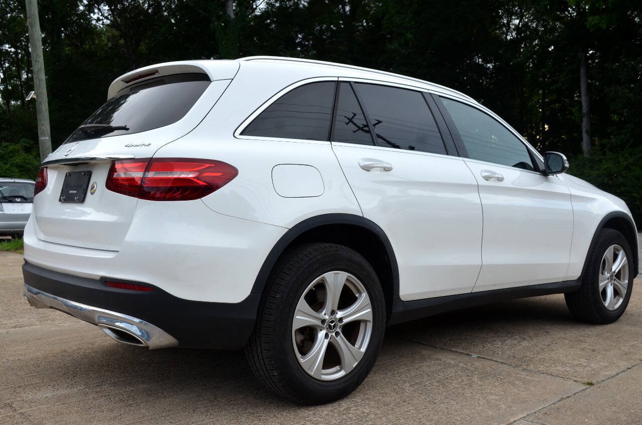 Used 2018 Mercedes-Benz GLC 300 4MATIC image 5