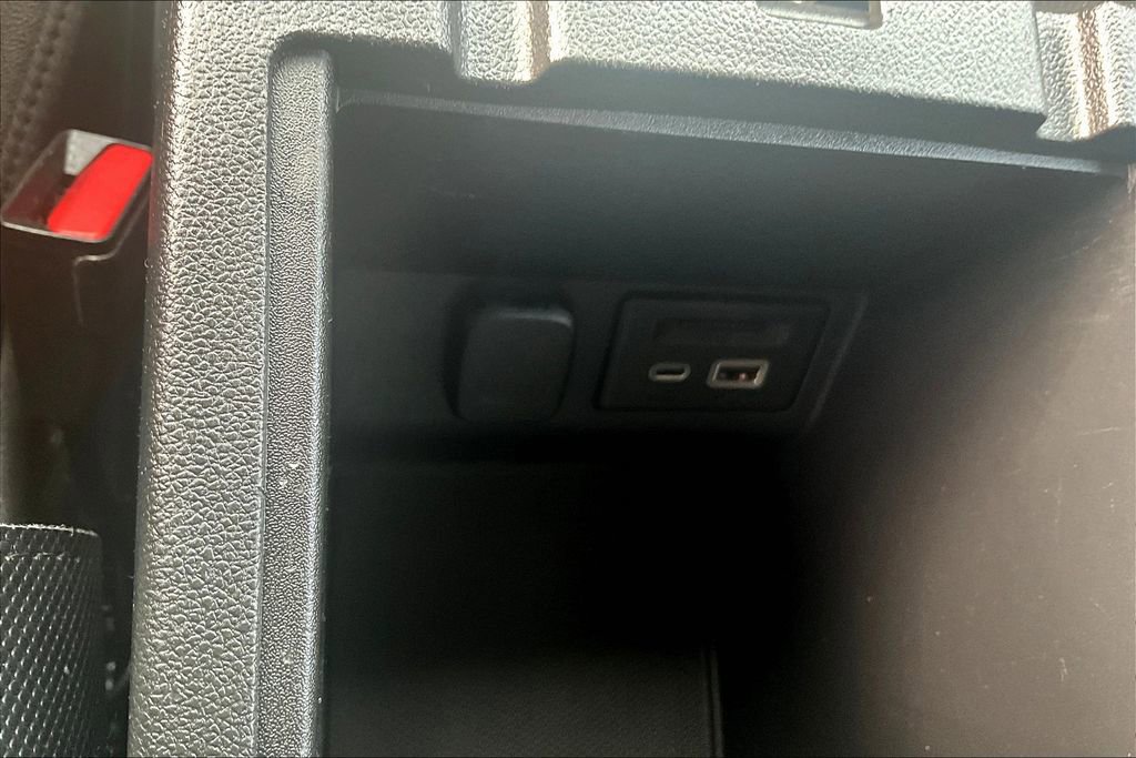 Used 2023 Chevrolet Blazer RS image 31