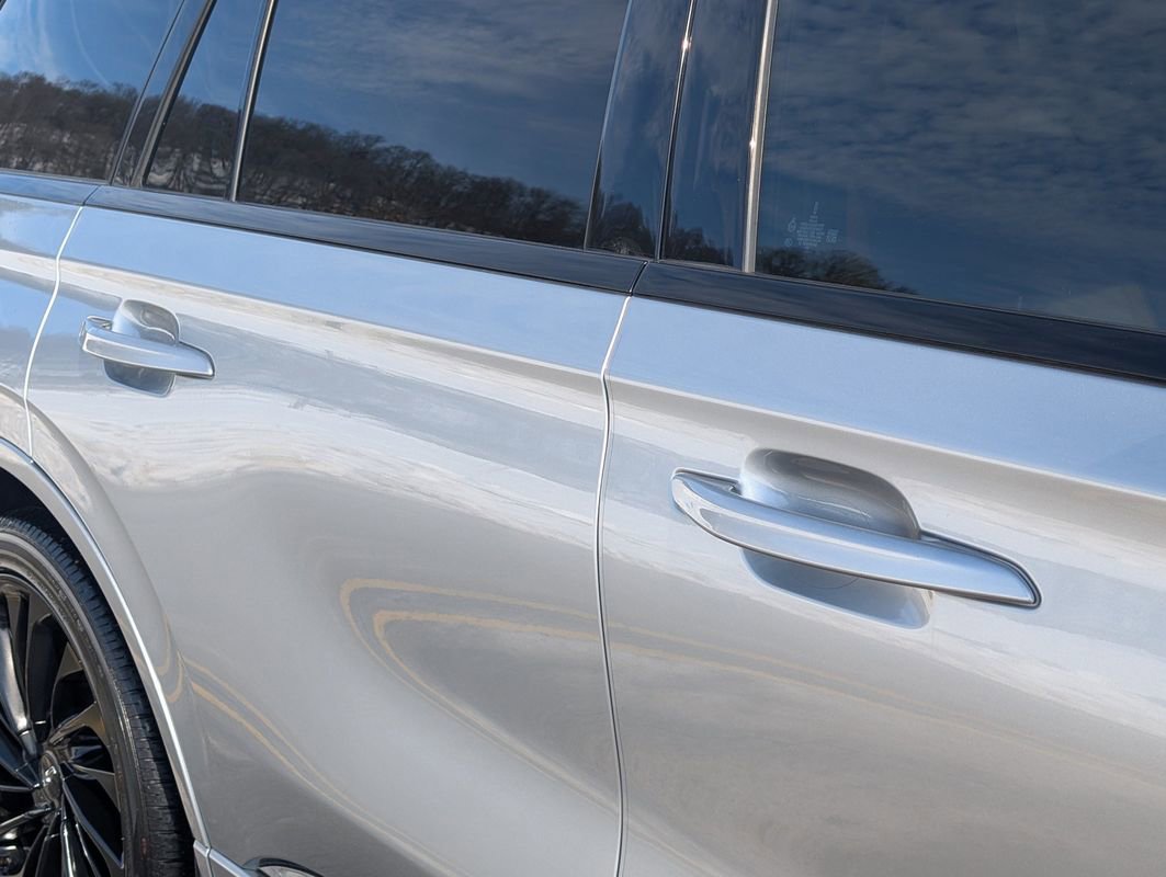 Used 2023 Lincoln Aviator Black Label w/ Jet Package image 28