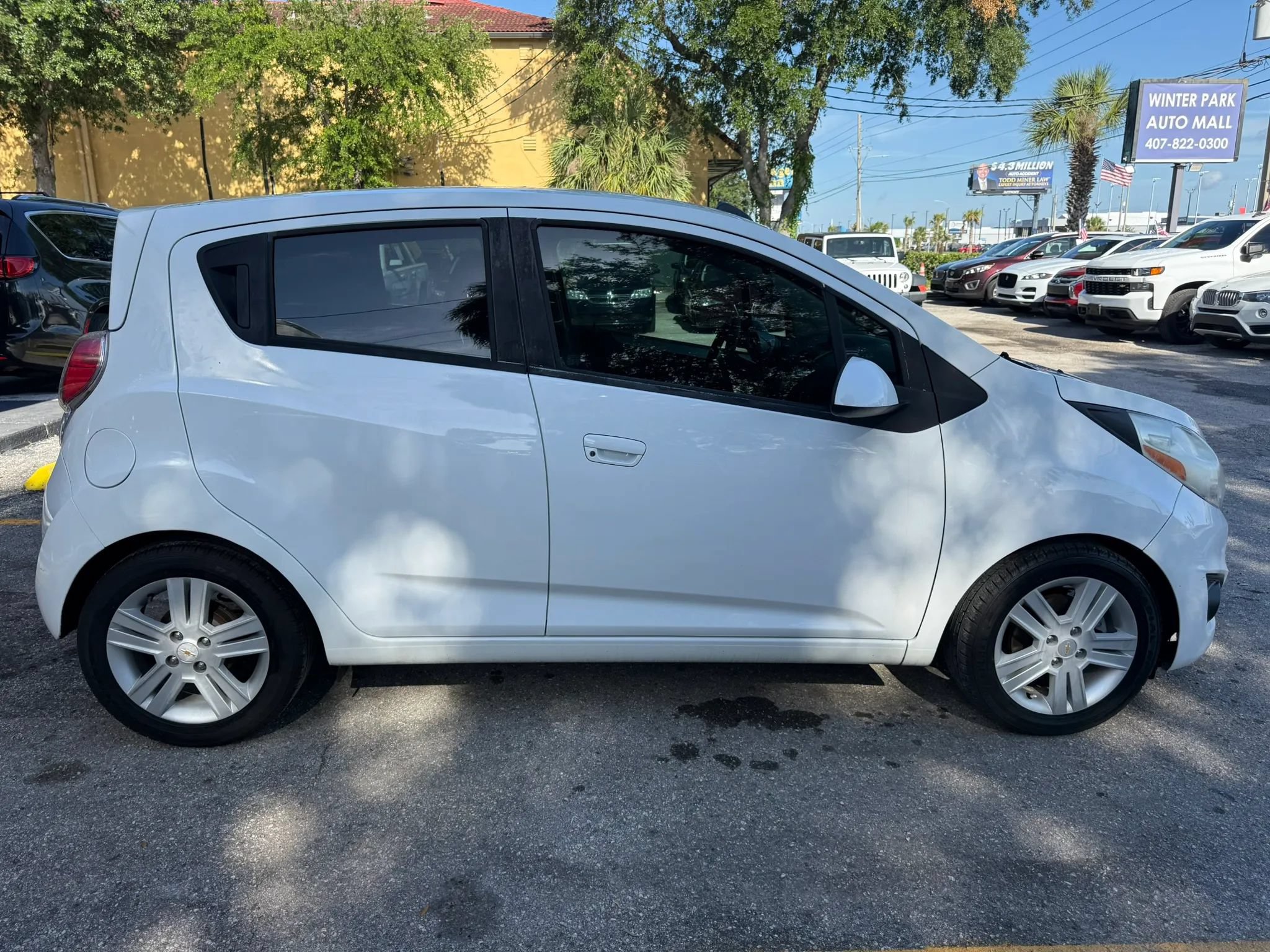 Used 2015 Chevrolet Spark LT FWD image 5