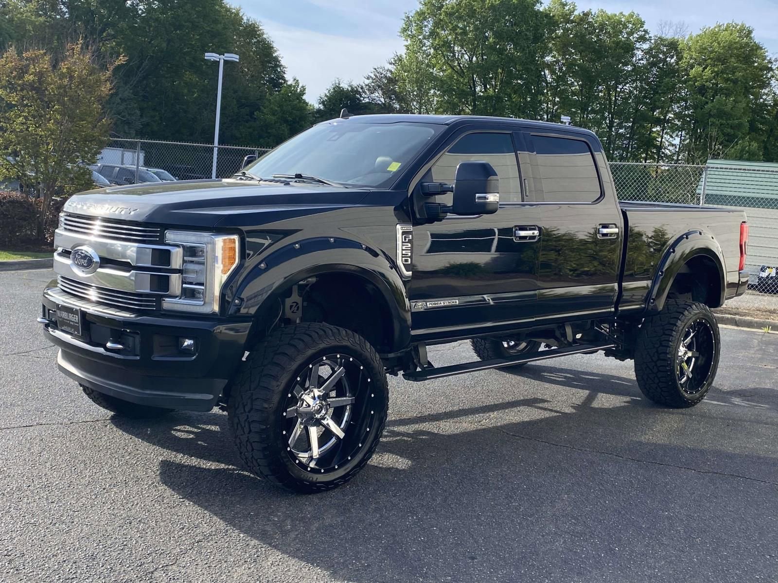 Used 2019 Ford F250 Limited image 3