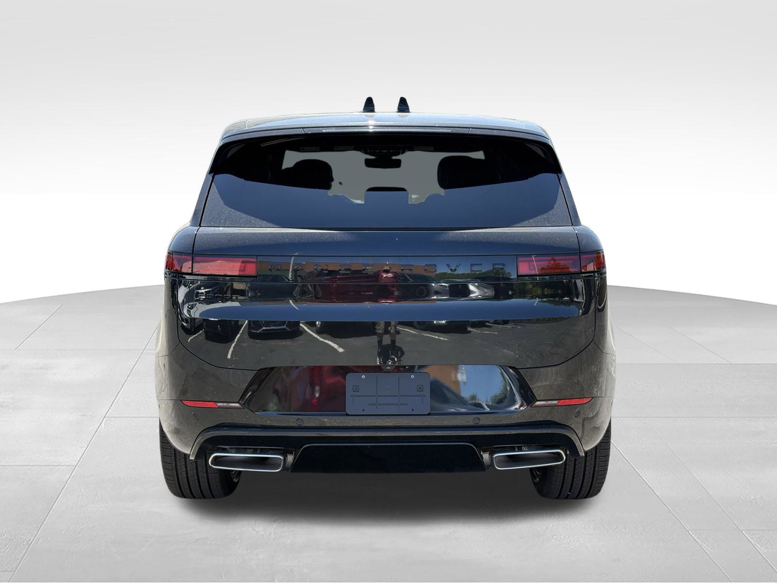 New 2026 Land Rover Range Rover Sport Dynamic SE AWD/4WD image 4