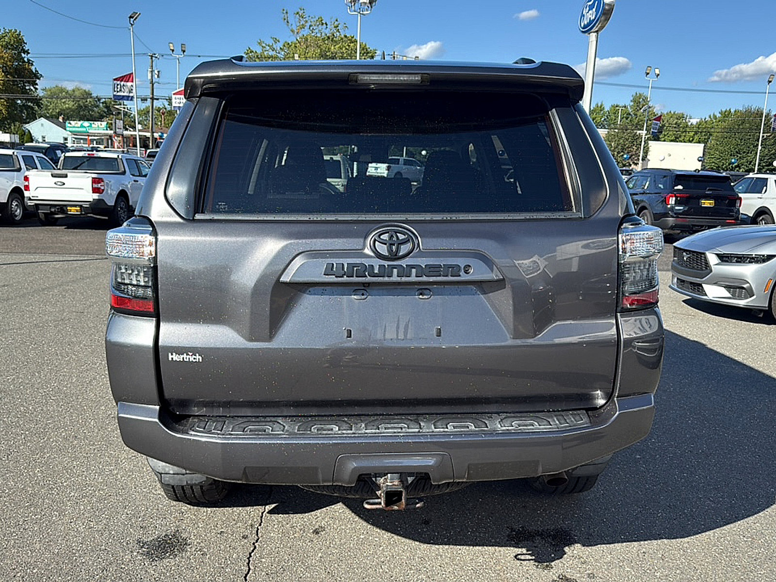 Used 2020 Toyota 4Runner SR5 w/ Wilderness Package AWD/4WD image 8