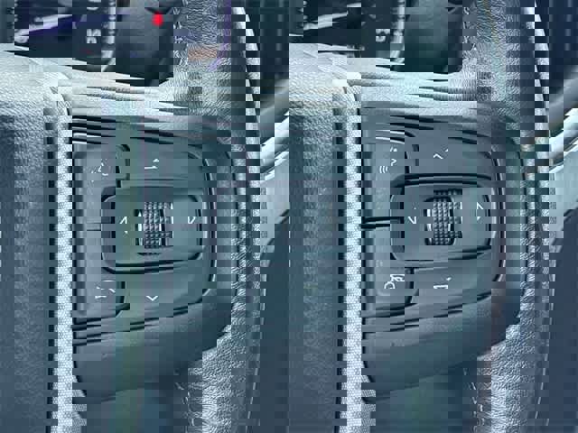 Used 2021 GMC Sierra 1500 SLT image 25