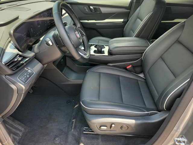 Used 2025 Buick Enclave Preferred AWD/4WD image 5