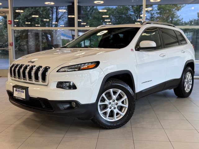 Used 2015 Jeep Cherokee Latitude w/ Comfort/Convenience Group AWD/4WD image 1