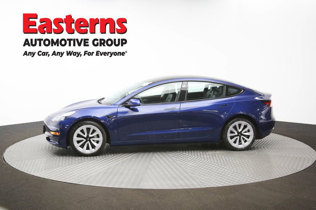 Used 2022 Tesla Model 3 Standard Range RWD image 57