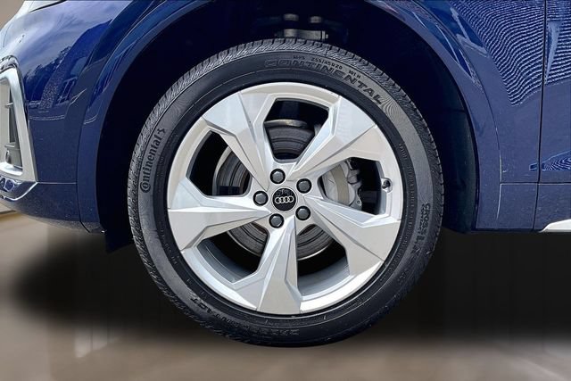 Certified 2022 Audi Q5 2.0T Premium Plus AWD/4WD image 33