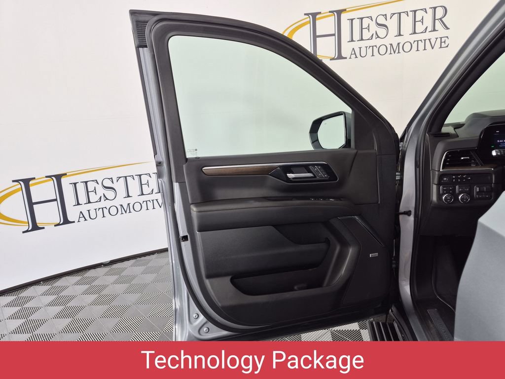 Certified 2025 Chevrolet Tahoe High Country AWD/4WD image 13