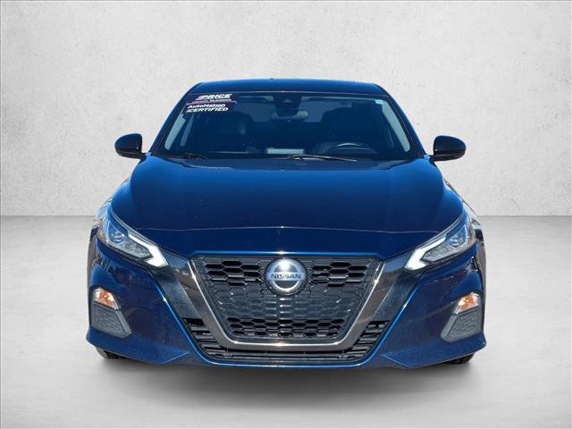 Used 2021 Nissan Altima 2.5 SR w/ SR Premium Package image 2