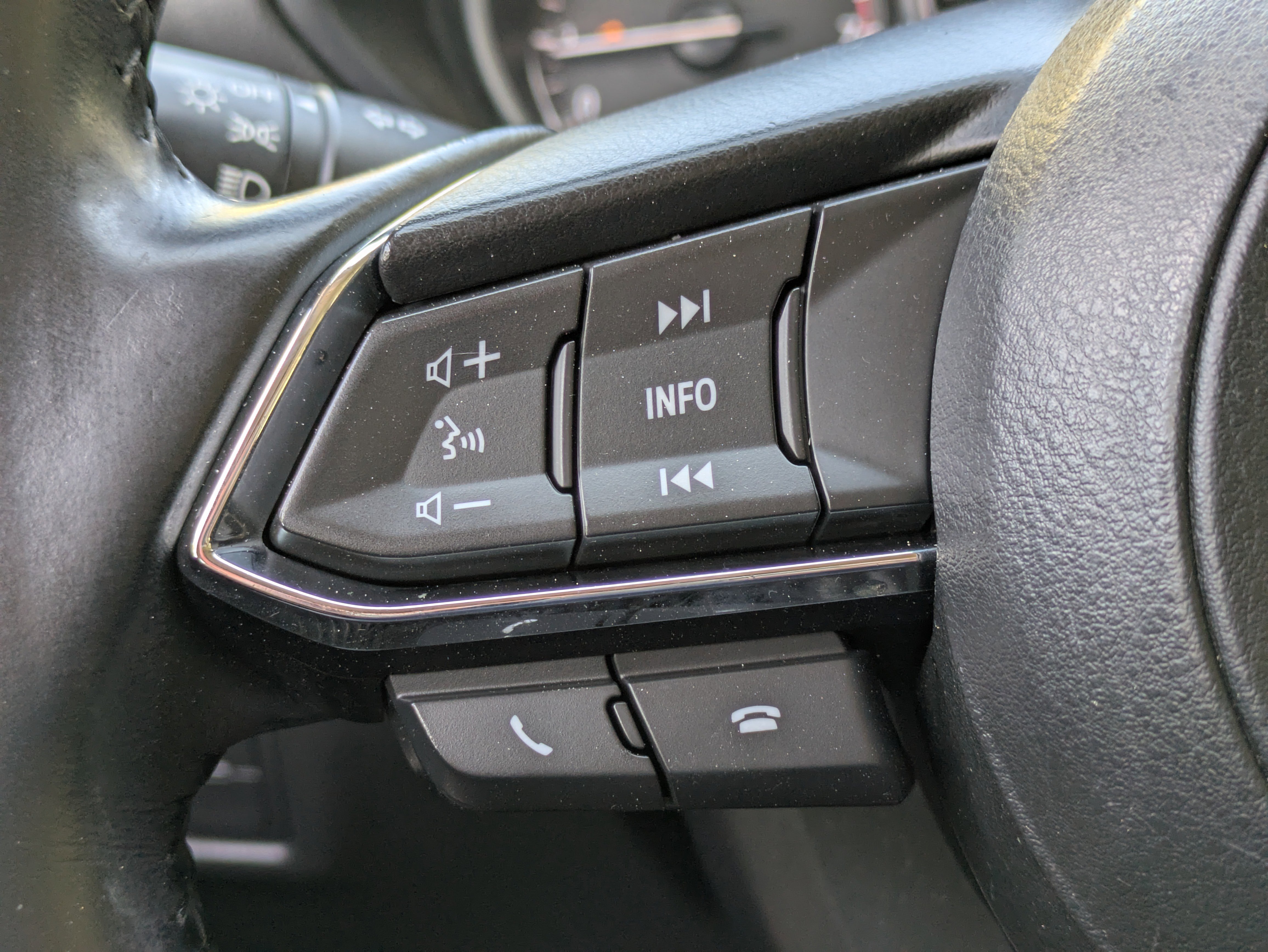 Used 2018 MAZDA CX-5 Sport image 22