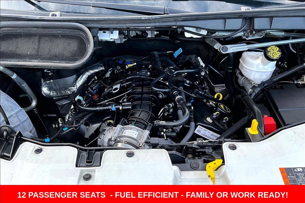 Used 2023 Ford Transit 350 XLT image 28