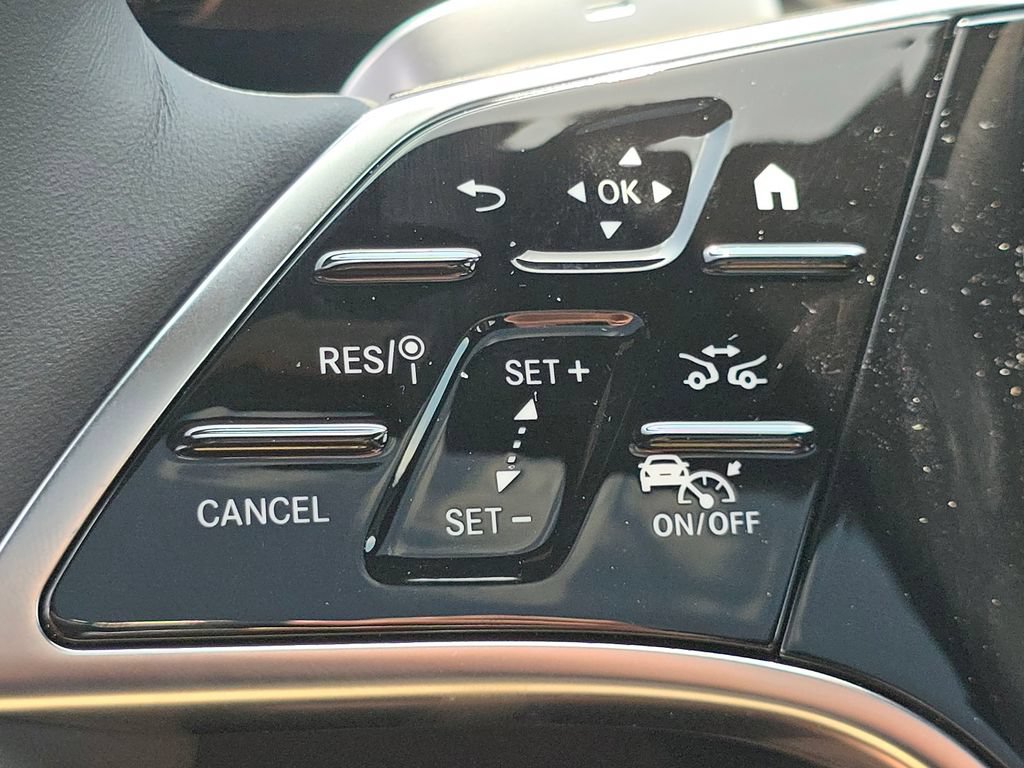 New 2026 Mercedes-Benz E 350 4MATIC Sedan image 34