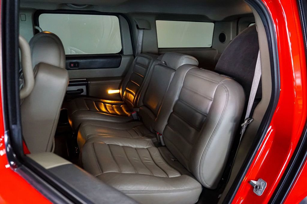 Used 2004 HUMMER H2 AWD/4WD image 28