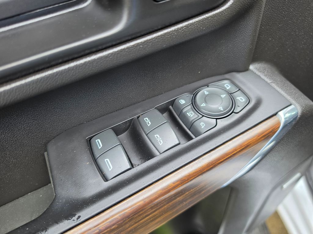 Used 2022 Chevrolet Silverado 2500 High Country w/ Z71 Off-Road Package AWD/4WD image 26