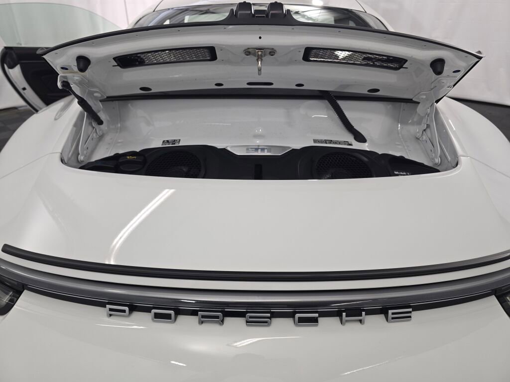 Certified 2024 Porsche 911 GT3 RS RWD image 12