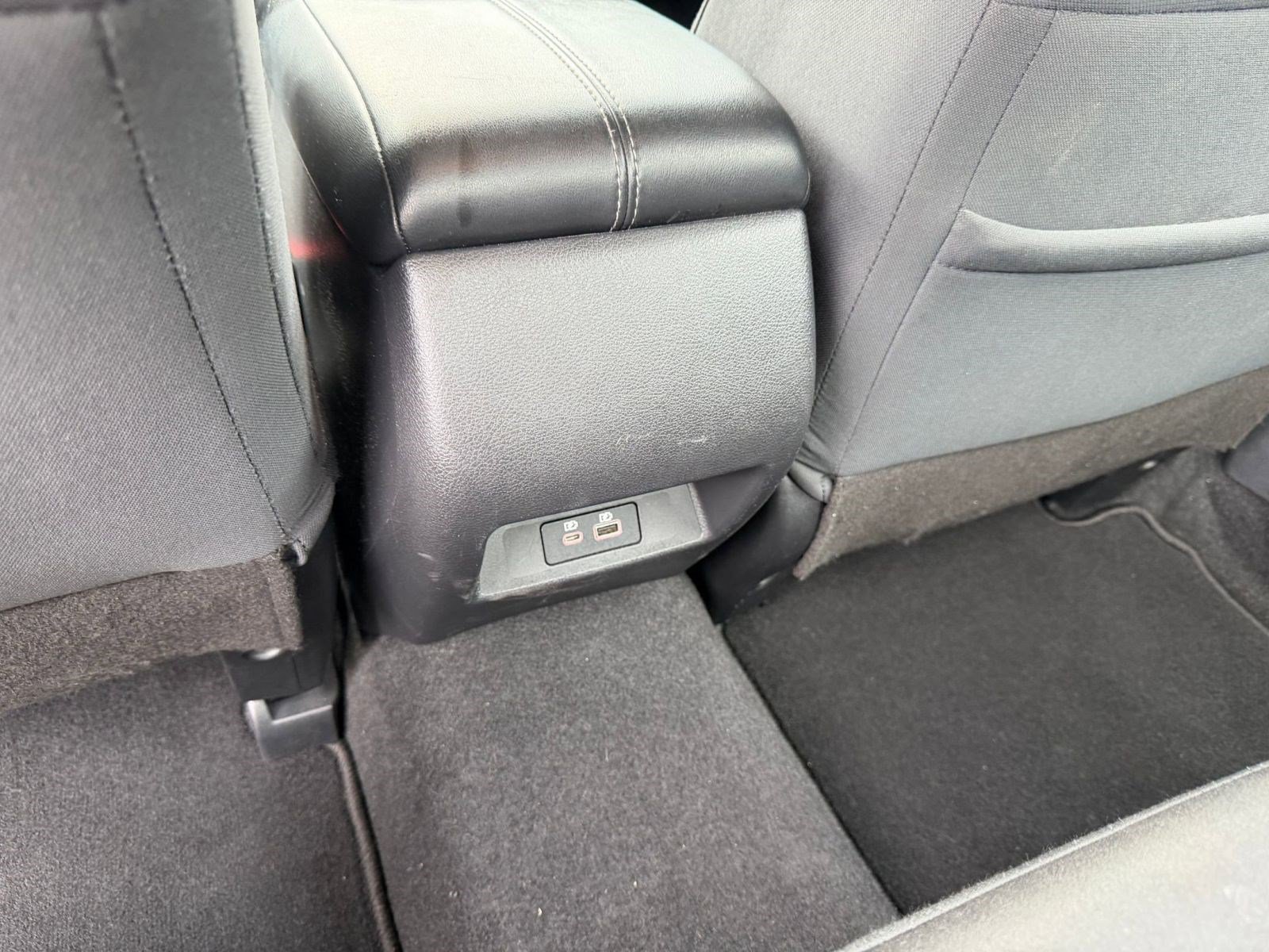 Used 2024 Nissan Altima 2.5 SV AWD/4WD image 24