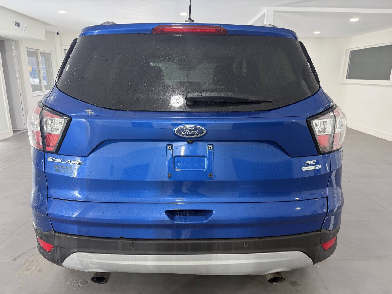 Used 2017 Ford Escape SE w/ Equipment Group 201A AWD/4WD image 8