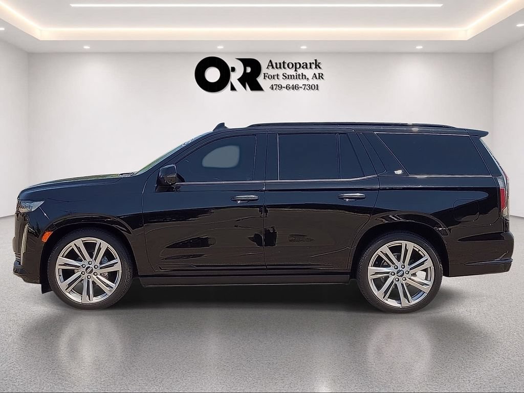 Used 2022 Cadillac Escalade Sport Platinum w/ Heavy-Duty Trailer Package AWD/4WD image 3