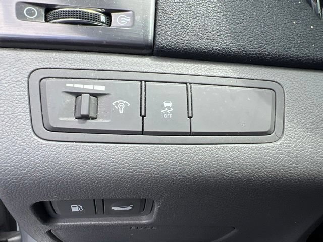 Used 2011 Hyundai Sonata Hybrid FWD image 10