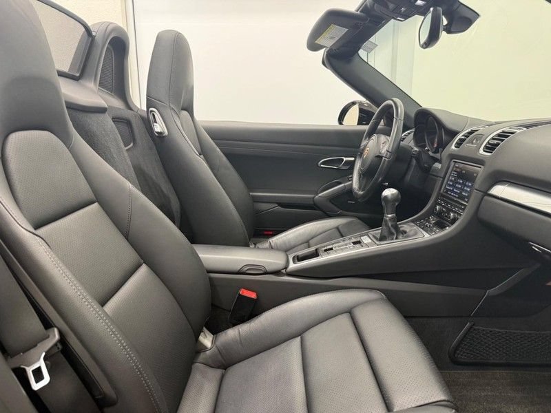 Used 2013 Porsche Boxster S RWD image 13