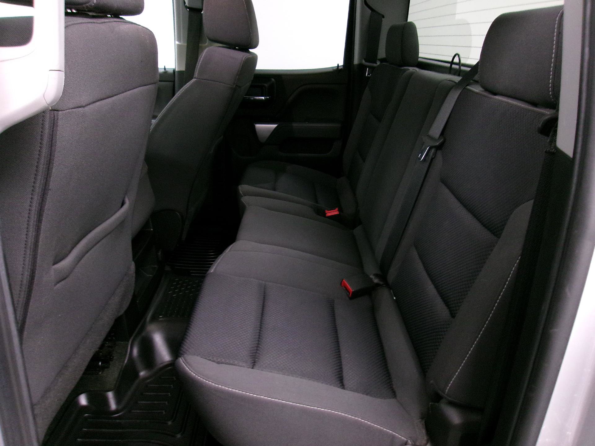 Used 2018 Chevrolet Silverado 1500 LT w/ All Star Edition image 8