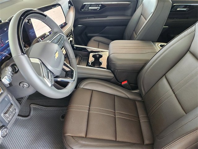 New 2026 Chevrolet Suburban High Country image 10