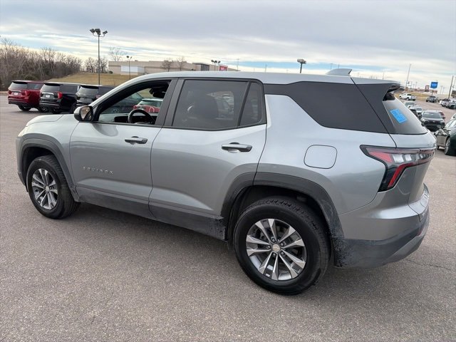 Used 2025 Chevrolet Equinox LT image 28