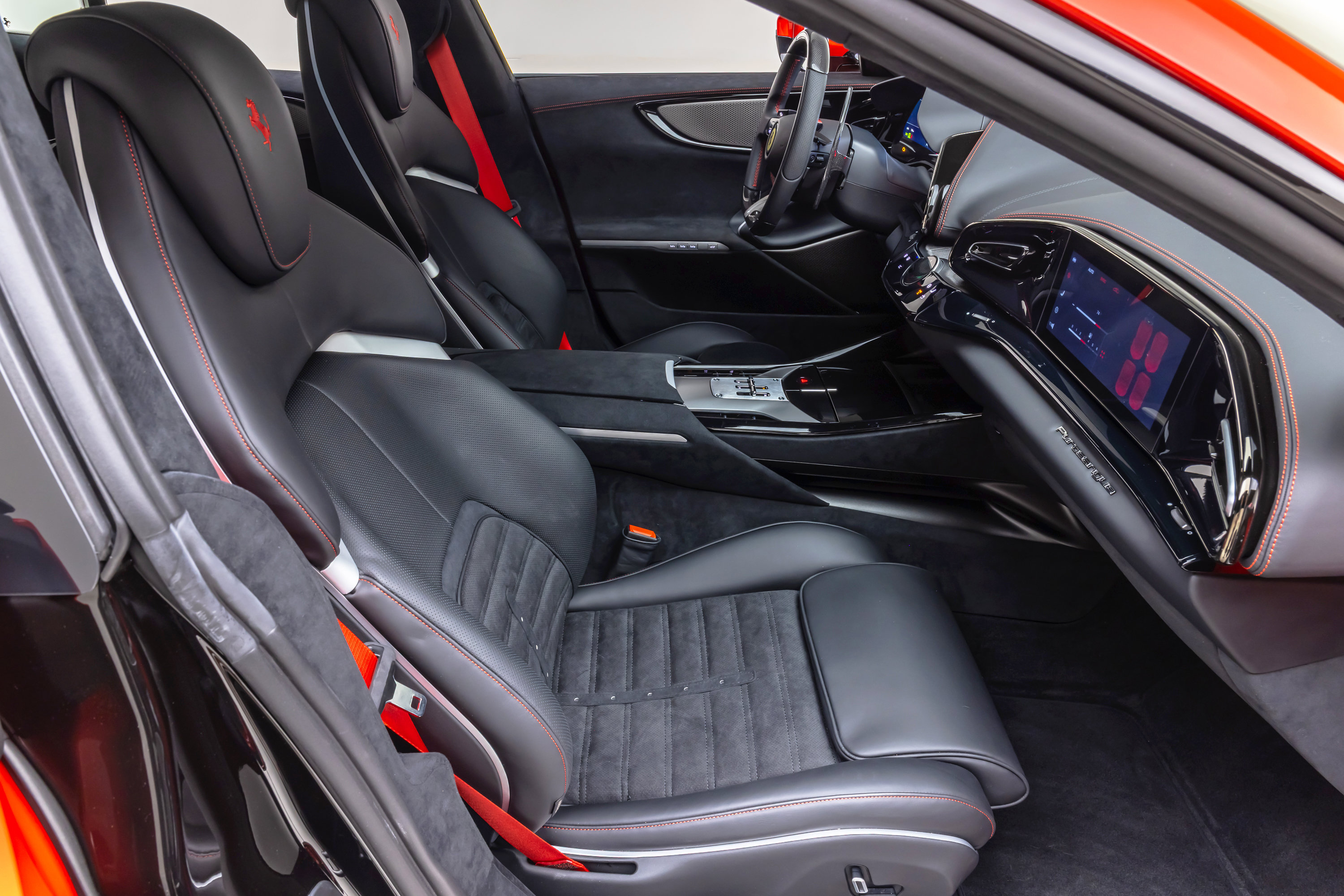 Certified 2026 Ferrari Purosangue AWD/4WD image 47