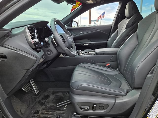 Used 2024 Lexus RX 350 F Sport w/ Convenience Package AWD/4WD image 5