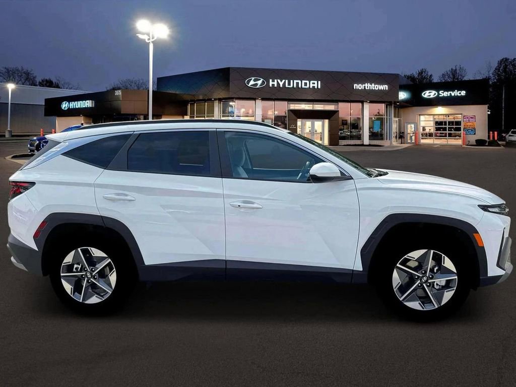 New 2026 Hyundai Tucson SEL image 9