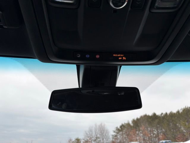 Used 2022 Chevrolet Tahoe LT w/ Luxury Package AWD/4WD image 25