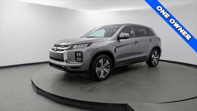 Used 2025 Mitsubishi Outlander Sport SE AWD/4WD image 2