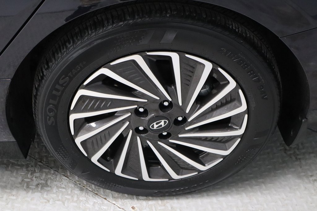 Certified 2024 Hyundai Sonata Limited image 19