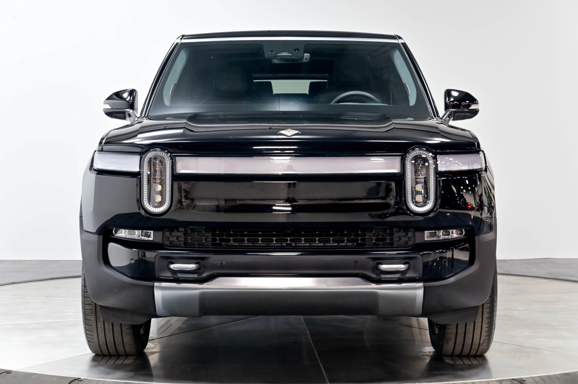 Used 2023 Rivian R1S Adventure AWD/4WD image 45