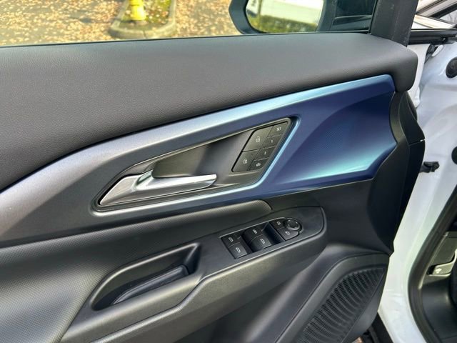 New 2026 Chevrolet Equinox EV LT w/ Convenience Package II image 18