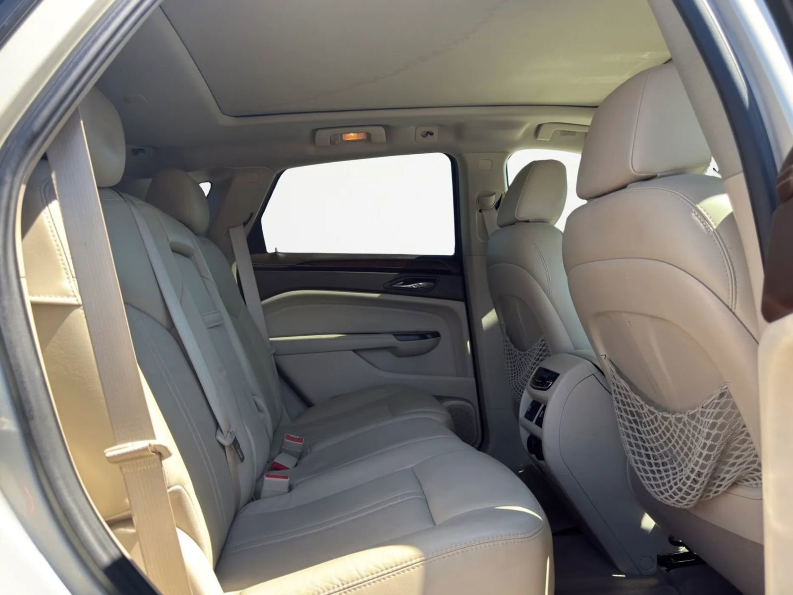 Used 2016 Cadillac SRX Premium FWD image 29