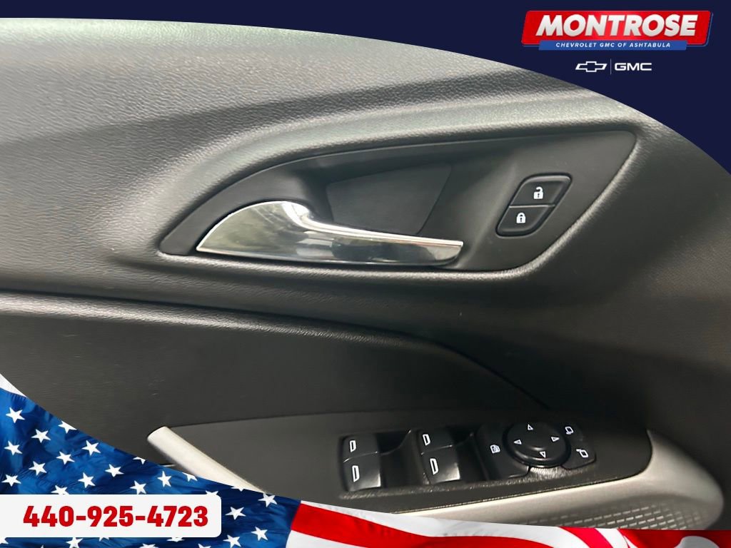 Used 2024 Chevrolet Trax LS image 10