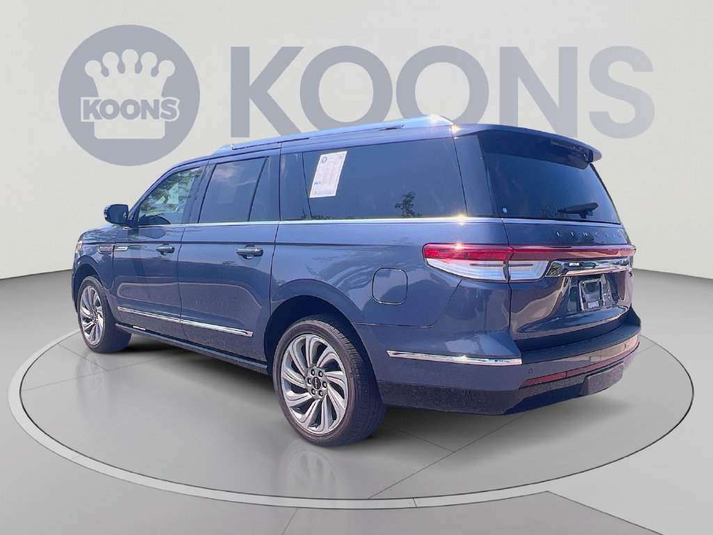 Used 2022 Lincoln Navigator L Reserve AWD/4WD image 4